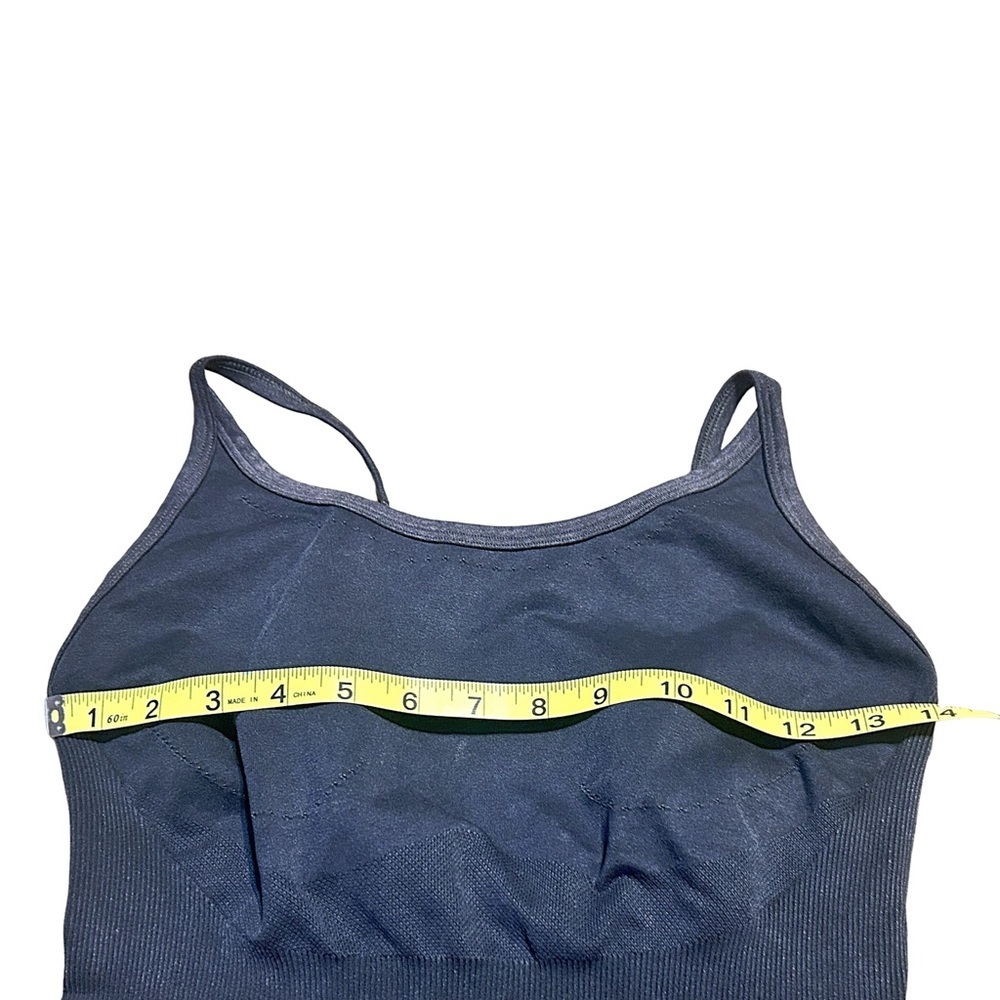 Gymshark Seamless Strappy Sports Bra Tank Black | Cut Tag | Very Stretchy Fit - Picture 6 of 9